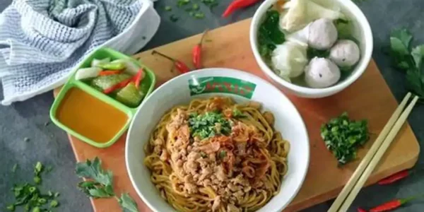 bisnis mie ayam bakso