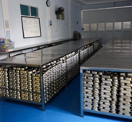 perbandingan dapur mbg