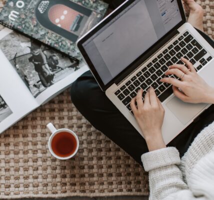teknik menyusun outline artikel seo